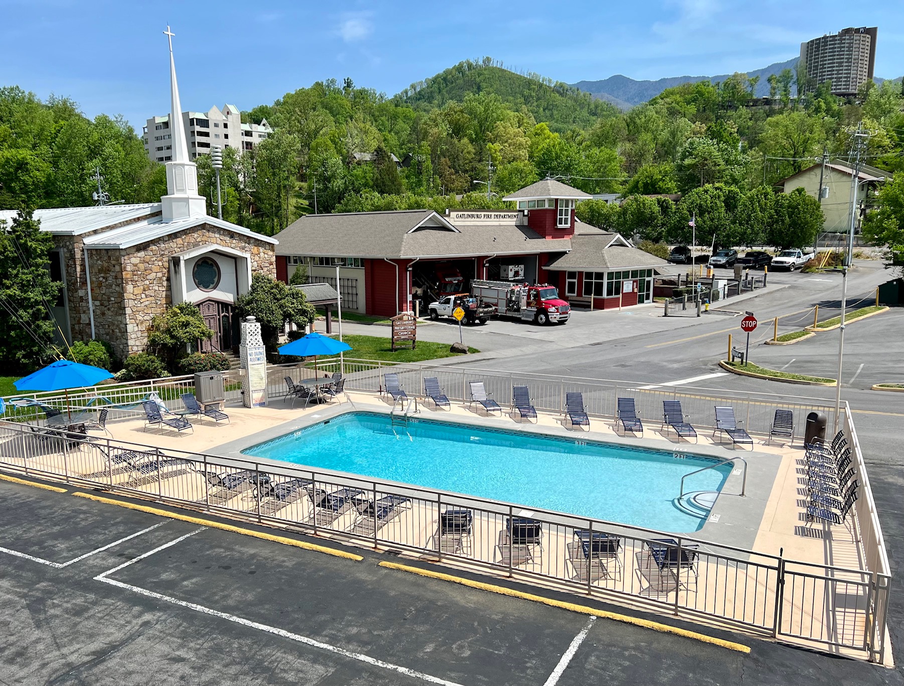 aerial shot of The Gillette's swimming pool. The Gatlinburg Fire Department can be seen across the street
